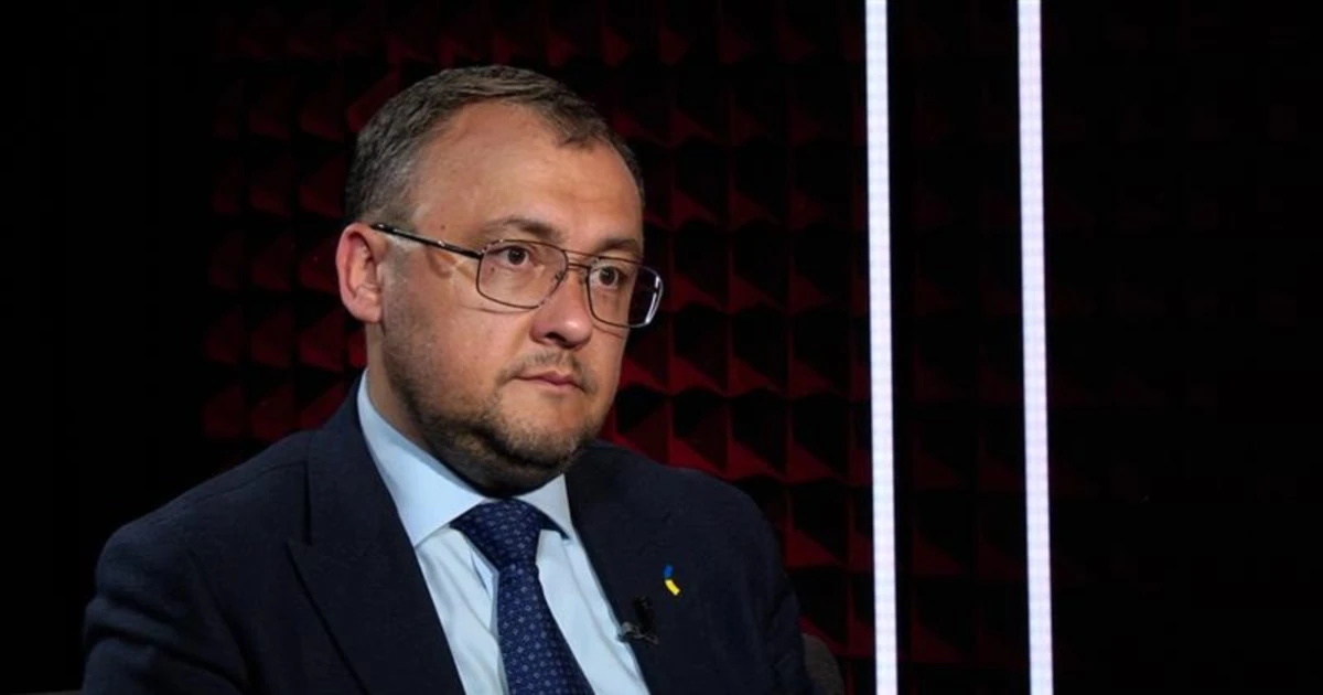 Про пріоритети Навроцького, «перевернуту історію» і «Бентлі» з українськими номерами у Польщі. Інтерв’ю з Василем Боднарем «Сьогодні в Польщі проживає понад 2 мільйони українців»