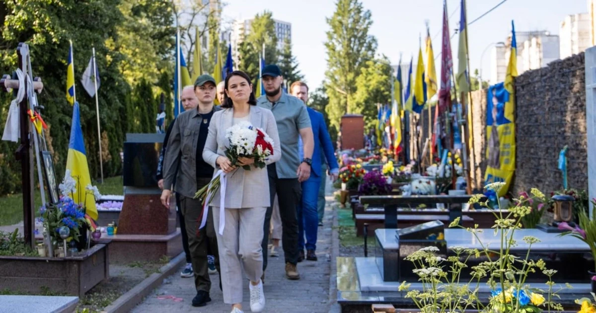 Тихановська пояснила, навіщо приїхала в Україну «Якщо Україна переможе, це буде найбільша можливість для білорусів усередині країни звільнити Білорусь»
