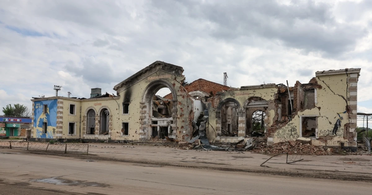 «Ми не можемо віддати це місто». Що відбувається в Костянтинівці, яку намагається захопити армія РФ «Місто в будь-якому разі треба тримати, це висота»