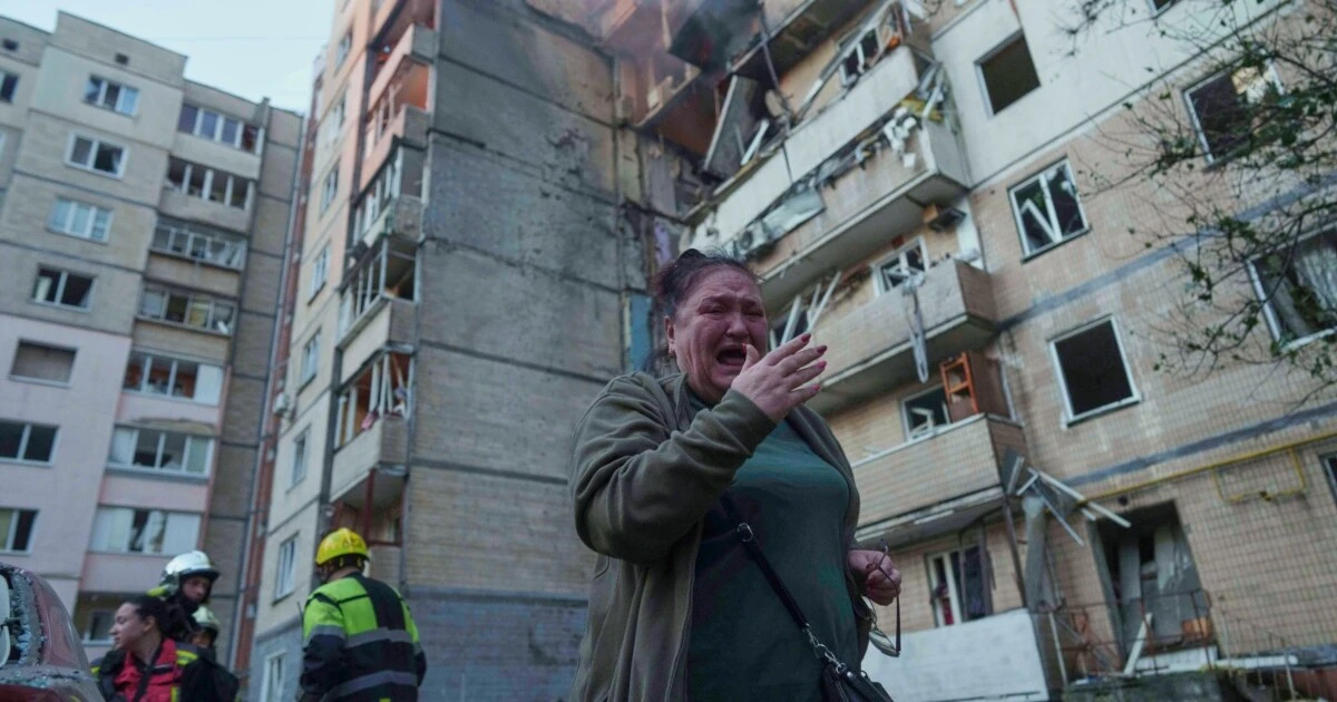 Як Росія здолала потужну ППО в Києві? І який сигнал агресор передав Україні та світу, атакувавши будівлю Кабміну?