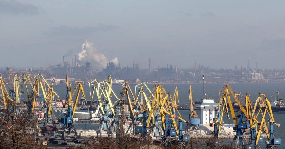 Росія відкриває порти Бердянська і Маріуполя для іноземних суден. Якими будуть наслідки? В МЗС України назвали рішення Росії «нікчемним»