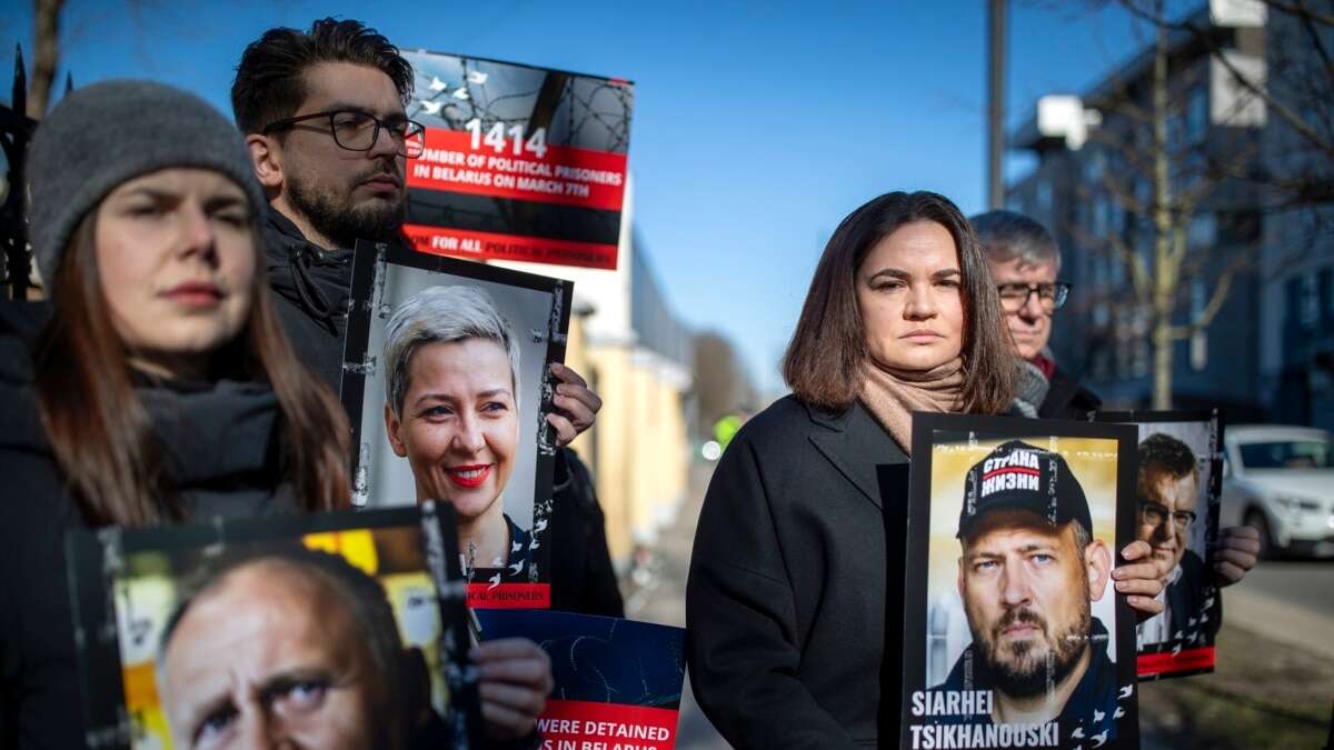 Нобелівські лауреати просять Трампа допомогти звільнити в’язнів у Білорусі