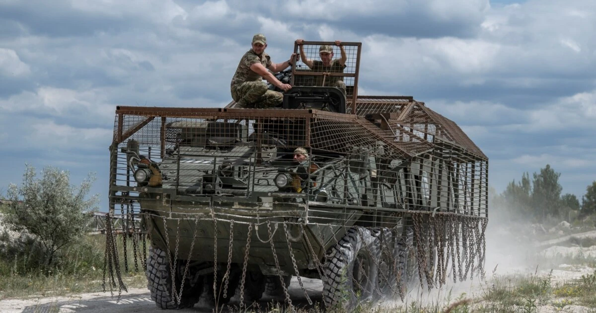 Українські бійці на Покровському напрямку кажуть про «дронщиків із Курщини, які дуже інтенсивно працюють» За даними українського Генштабу, останнім часом з усіх бойових зіткнень на фронті найбільше штурмових дій російської армії фіксують на Покровському напрямку