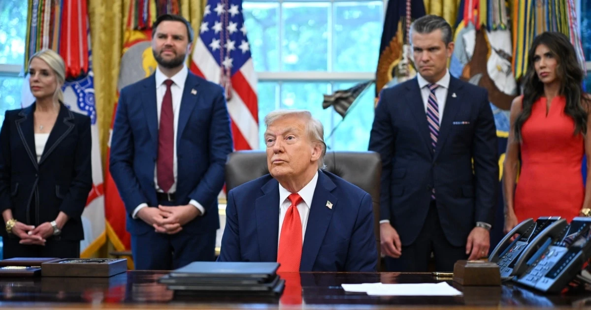 Удар по Україні та «удар по Трампу». Чому зсуваються дедлайни, які ставить президент США? Затягування із санкціями проти РФ грає на руку Путіну – американіст Пеньковський