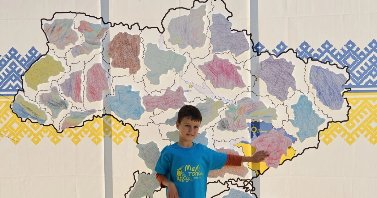 «Боляче, що доводиться відзначати цей день не вдома». Як мелітопольці у Львові відзначили день свого міста Мелітополь перебуває під російською окупацією із 26 лютого 2022 року