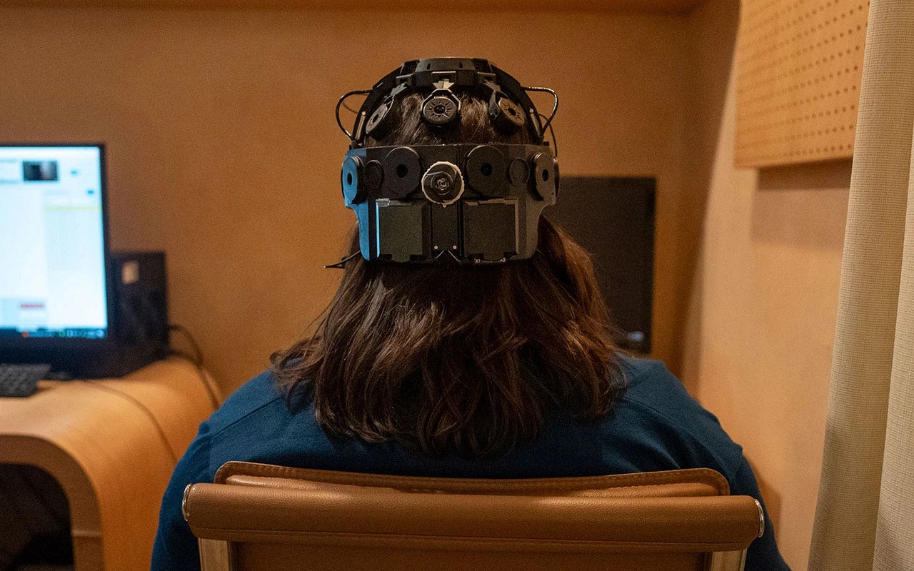 New York woman reports improved mental health after undergoing brain electrode therapy