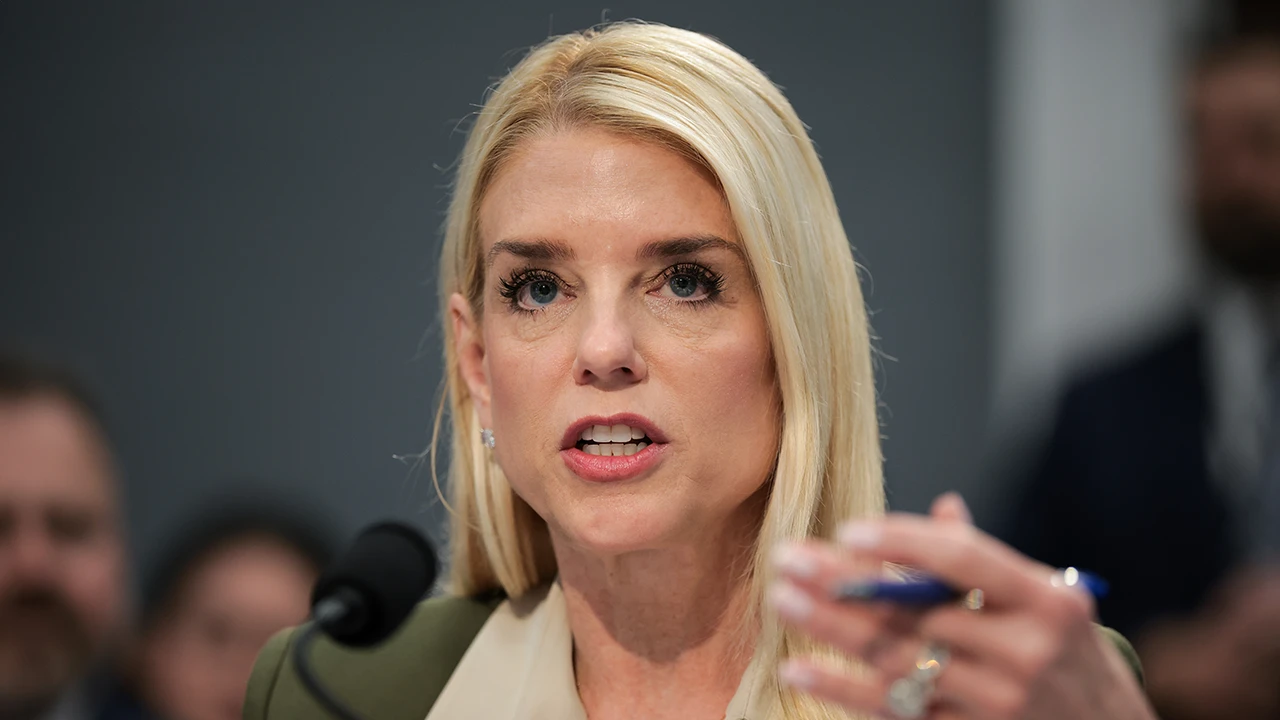 Bondi vows to 'protect every religion in this country' after Wray-era controversy