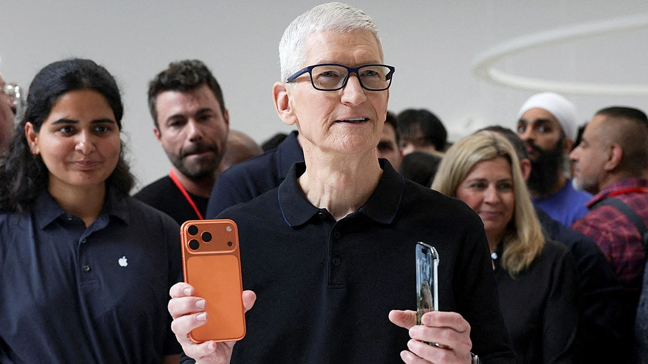 Apple taps Google Gemini to power Apple Intelligence
