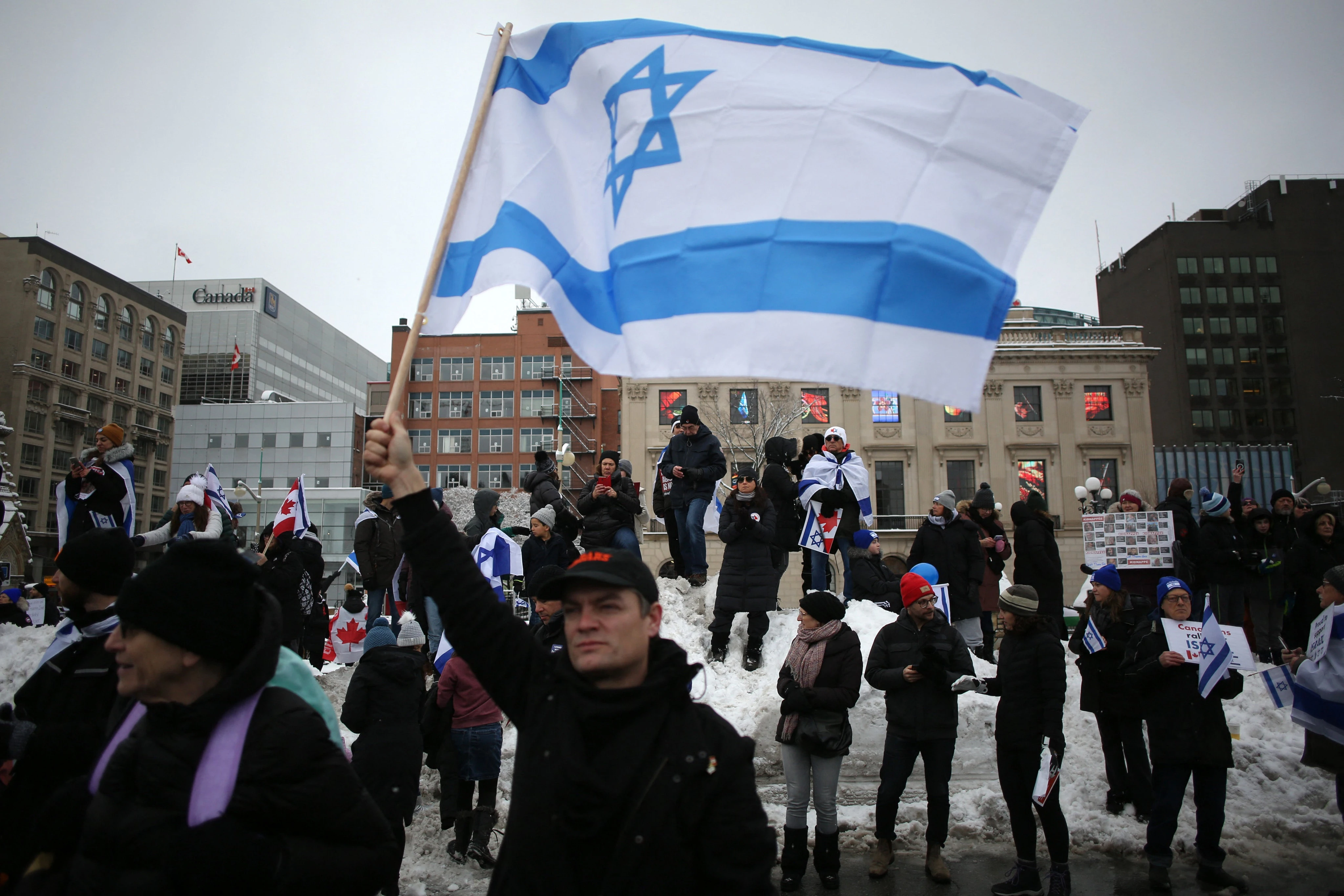 Bus company leaves pro-Israel supporters stranded en route to rally: 'it’s obvious what happened here'