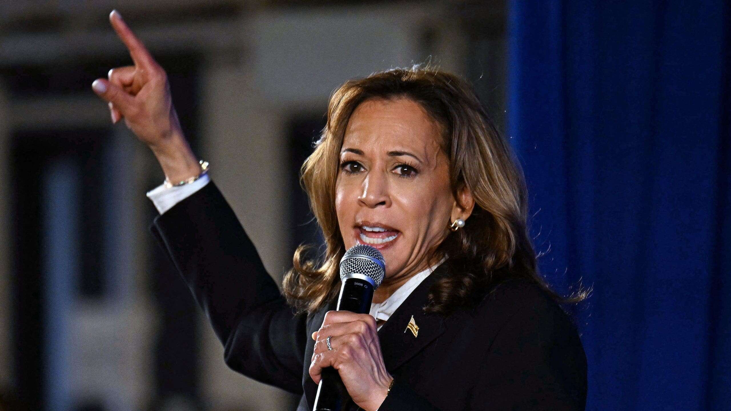 Fox News Politics: Harris surrogates bedeviled by gaffes