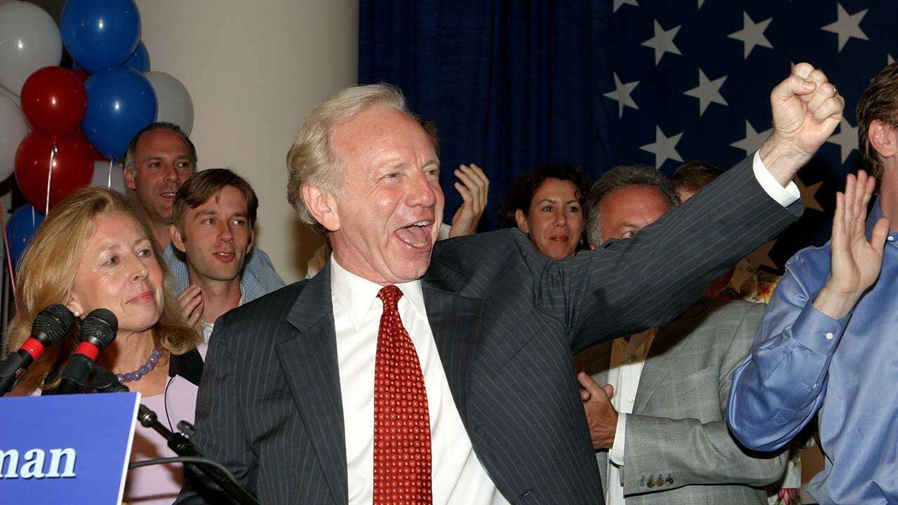 Joe Lieberman tried to heal our nation’s wounds by doing something politicians rarely do