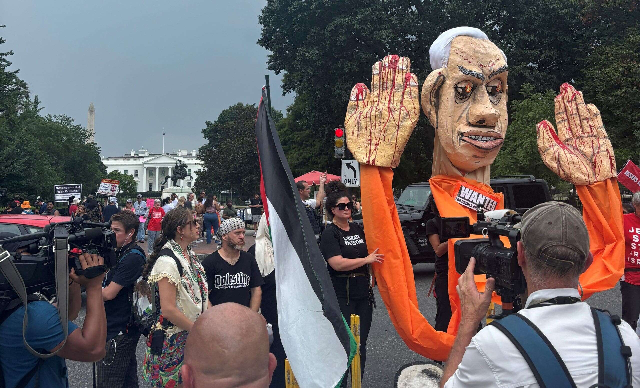 Anti-Israel protesters descend on White House as Biden meets with Netanyahu