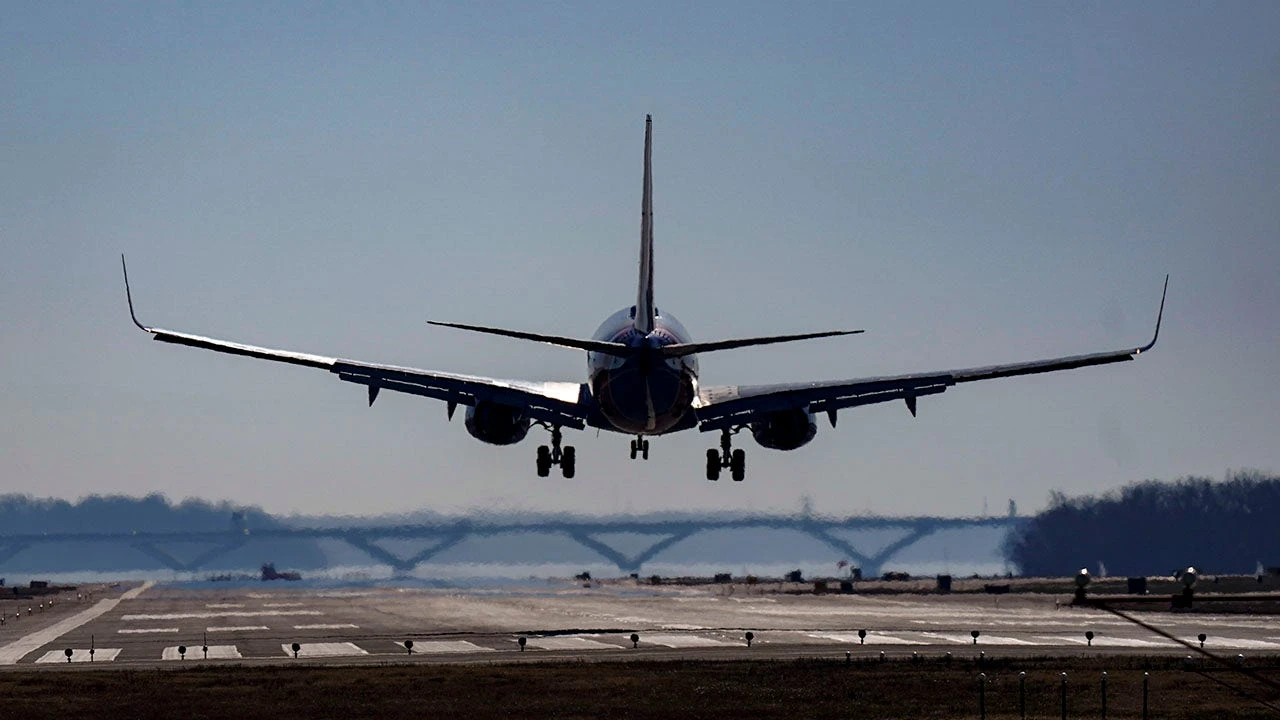 Trump admin proposes brand new air traffic control system to enhance safety, 'unlock the future of air travel'