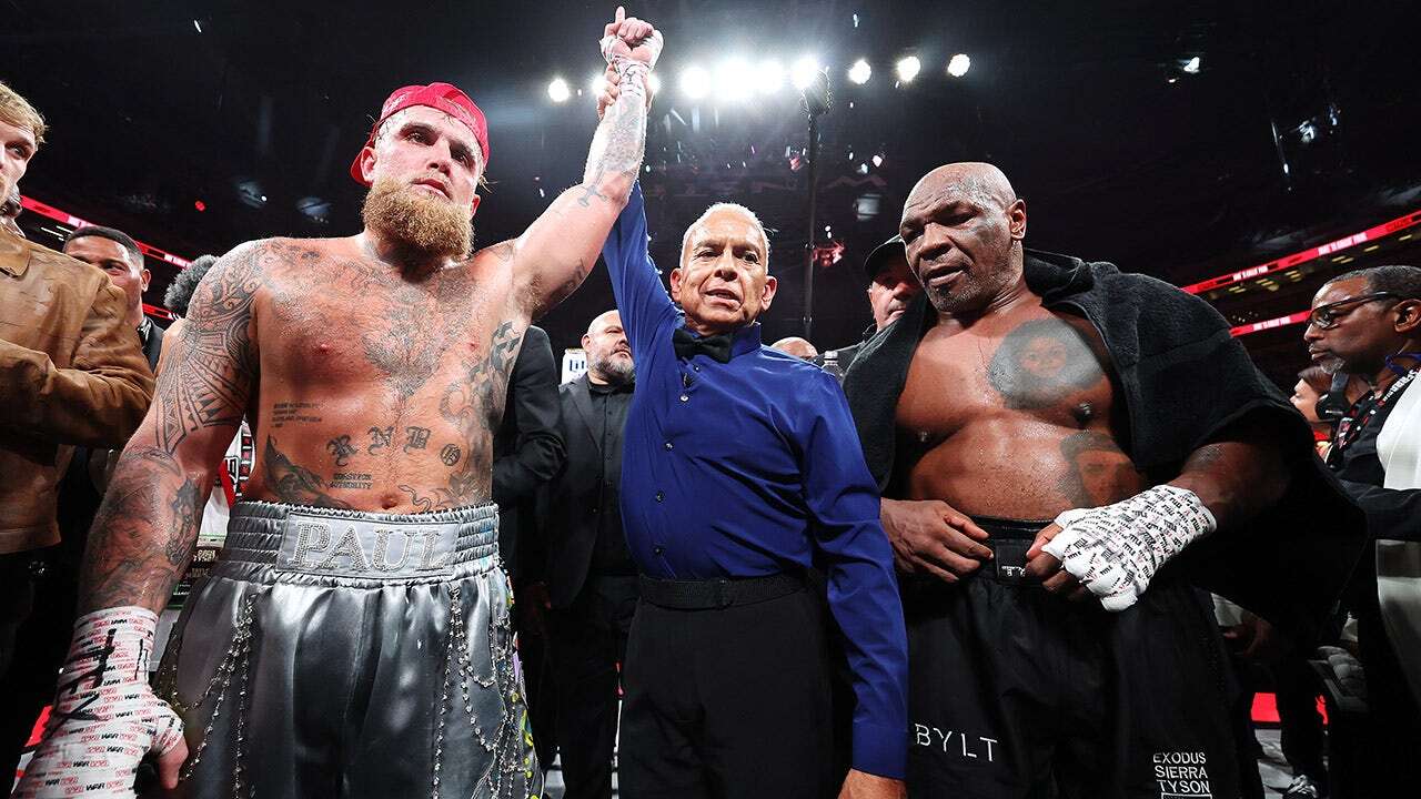 Netflix subscribers sue company for 'breach of contract' over poor quality of Mike Tyson-Jake Paul fight