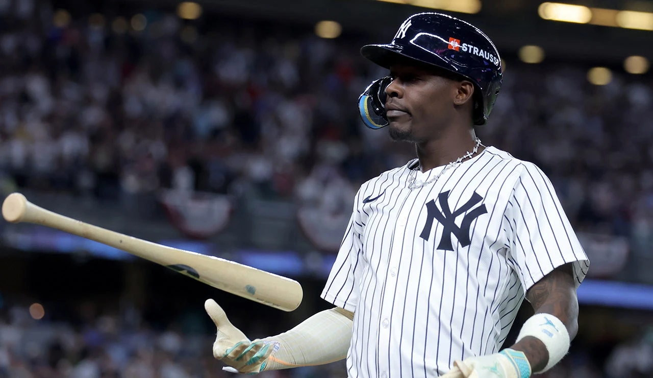 Yankees' Jazz Chisholm Jr gives reporters cold shoulder after controversial benching for postseason opener