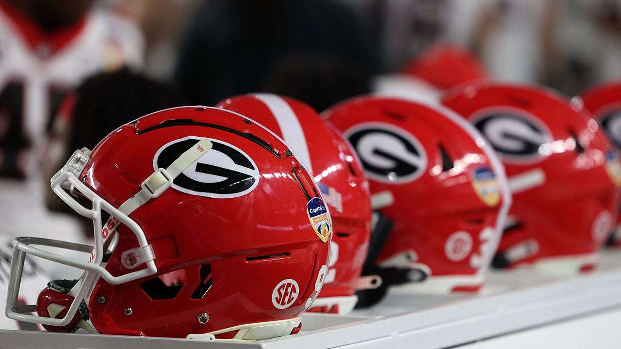 Gleaton Jones, former Georgia running back national champion, dead at 21