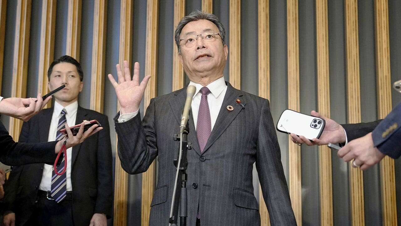 Japanese safety chief criticized for claiming to have continued enjoying his meal when informed of PM attack