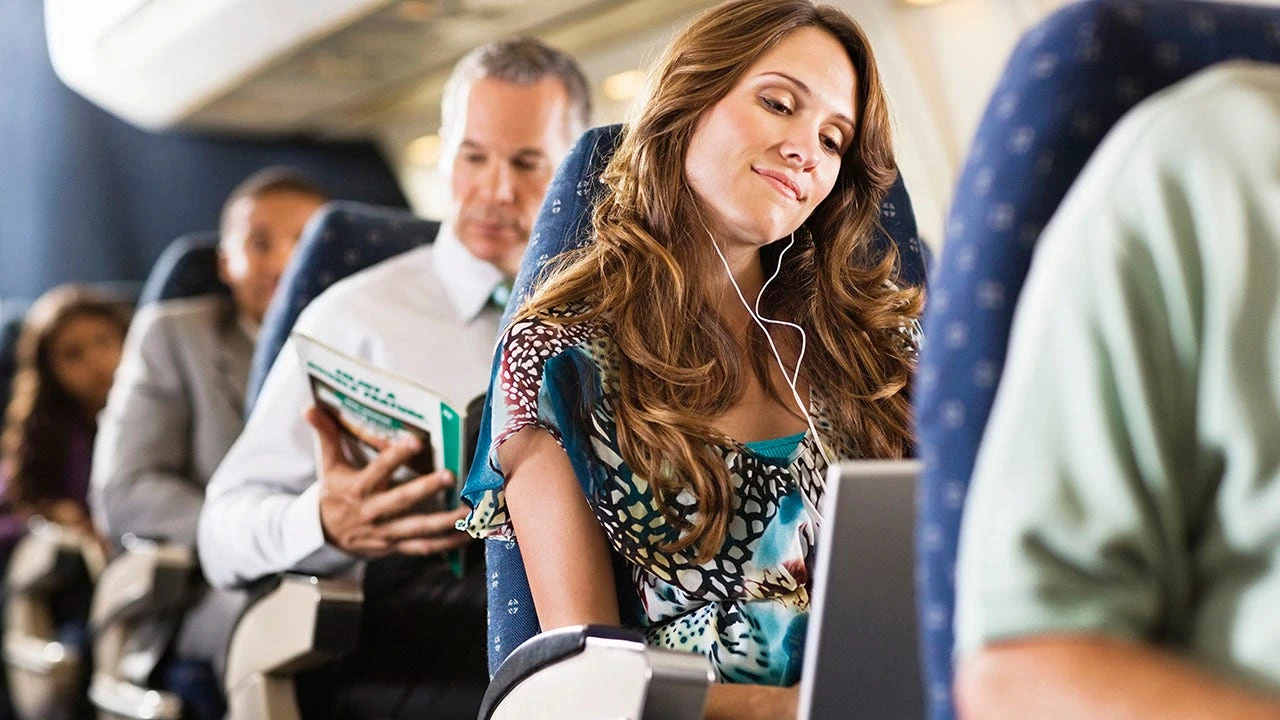 'Worst plane ride': Airline passenger claims she was repeatedly shoved for reclining her seat