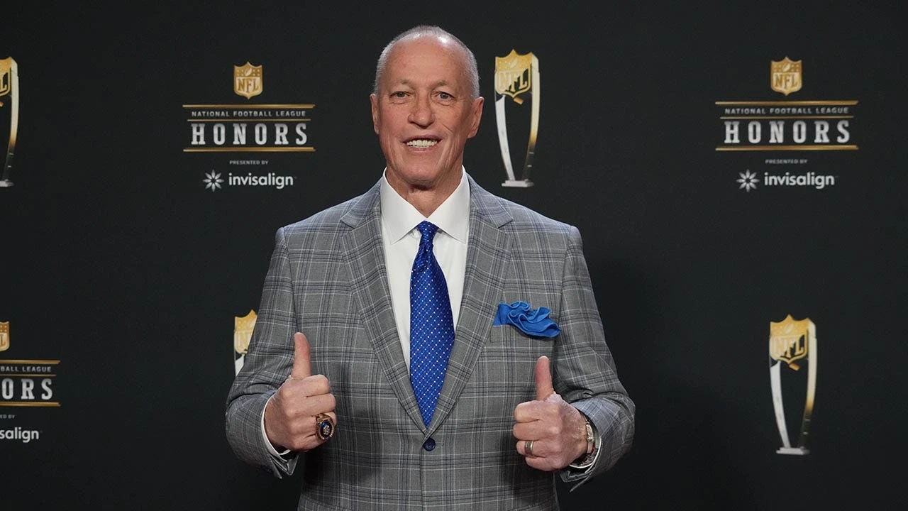 Jim Kelly reflects on why he 'decided to change my life' and turn to faith