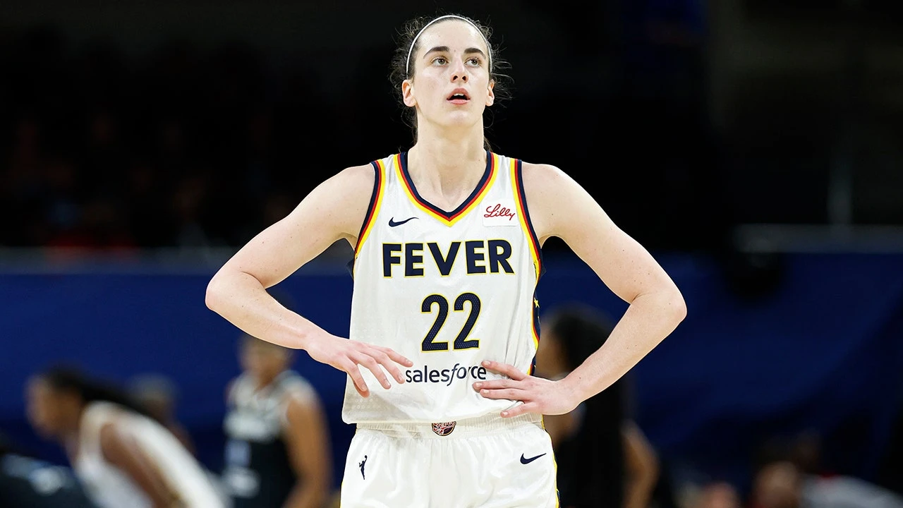 Caitlin Clark's high school coach recalls last time she was left off Team USA roster: 'Driven to get better'