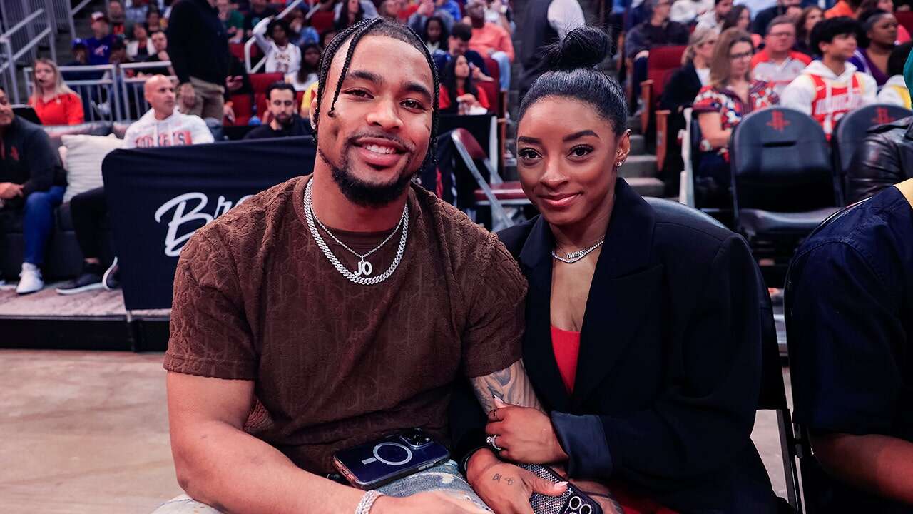 Simone Biles says Bears allowing her husband, Jonathan Owens, to skip training camp practices for Olympics