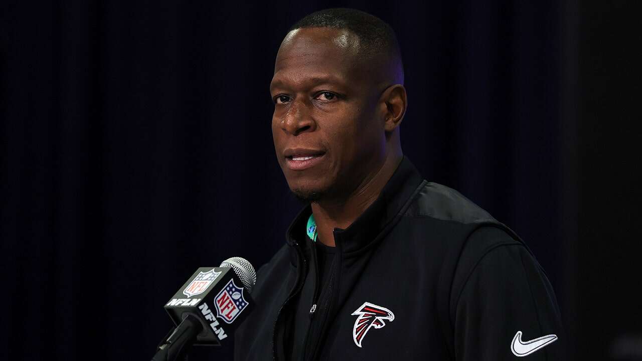 New Falcons head coach Raheem Morris rips team's quarterback play from last season