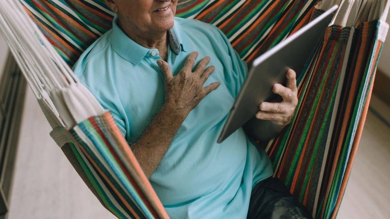 Why scammers target retirees in a 6-week summer window
