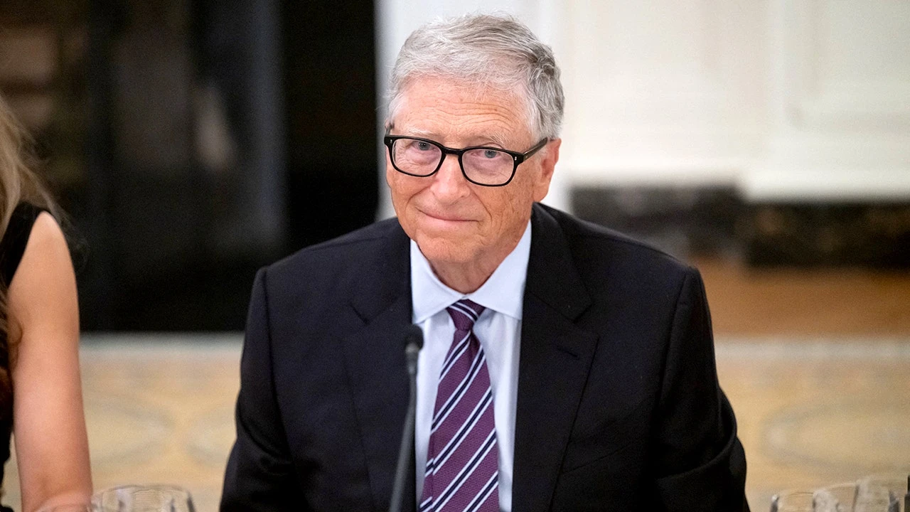 Bill Gates faces House investigators over Jeffrey Epstein ties