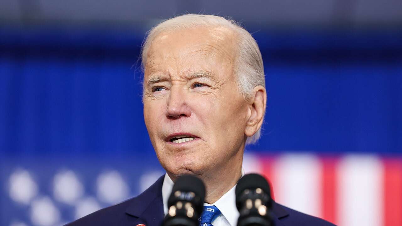 Biden admin working to effectively ban cigarettes in 11th hour proposal a 'gift' to cartels, expert says