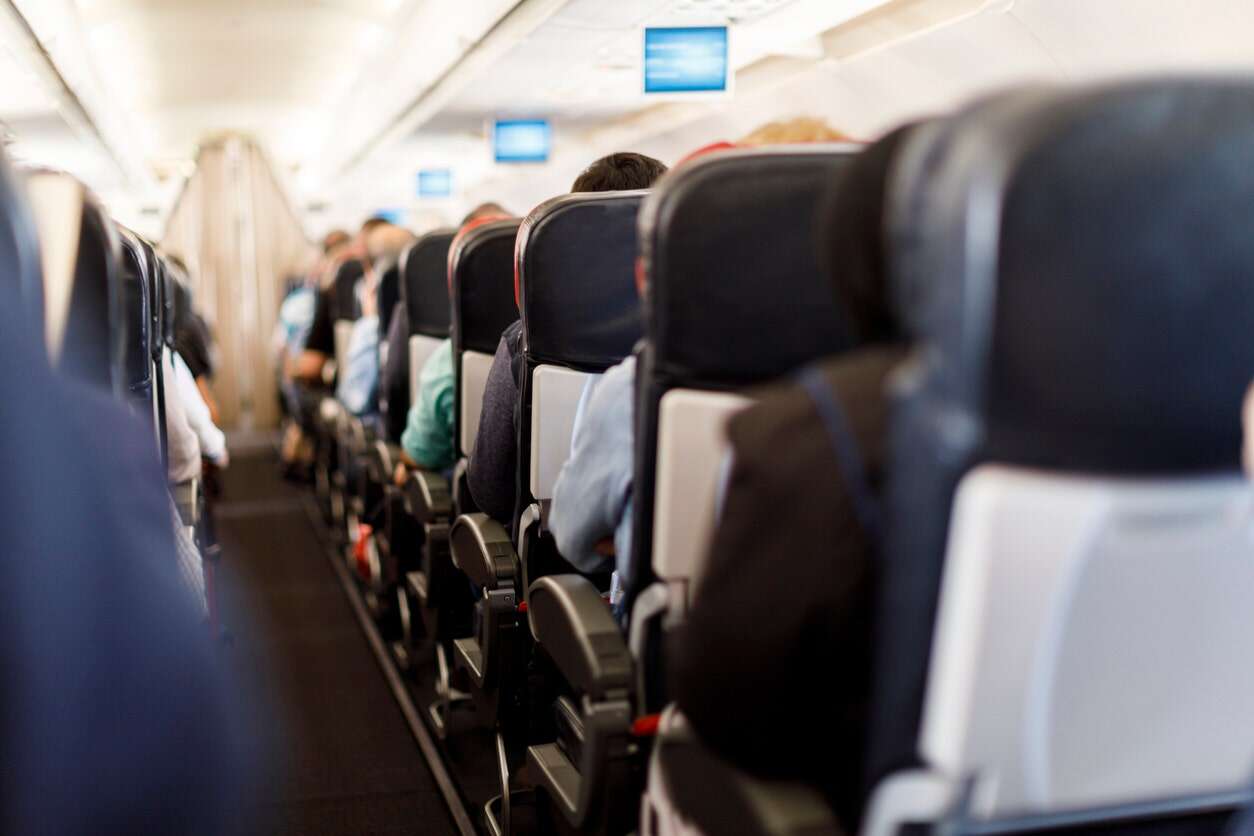 Flight passenger's awkward seat assignment has travelers sounding off