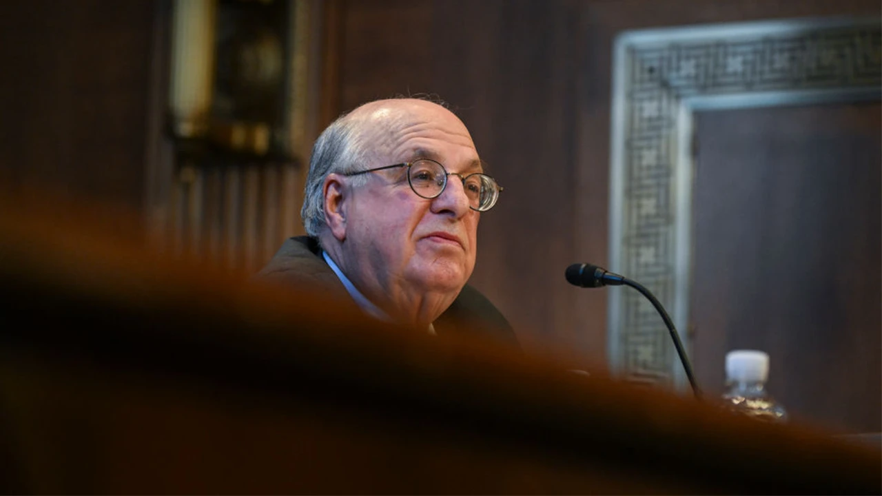 MIKE DAVIS: Reagan-appointed judge driven from bench by TDS is a wolf in wolf's clothing