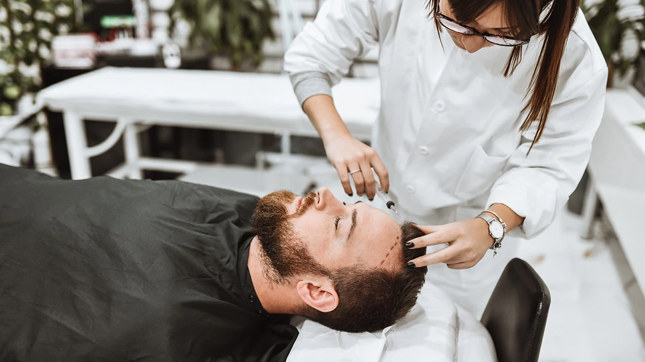 'Looksmaxxing' trend has young men taking hammers to their faces in pursuit of sharper features