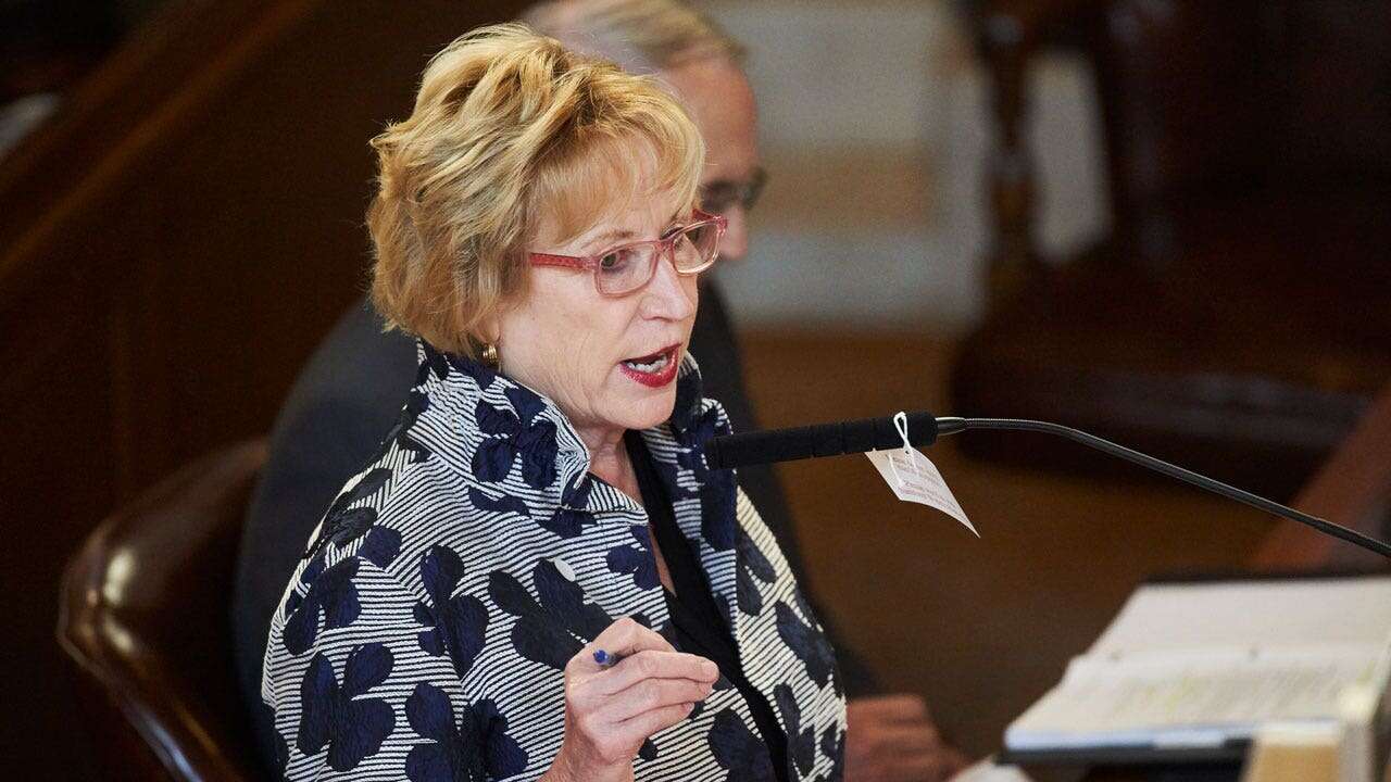 Nebraska bill allowing tax donations for school vouchers advances