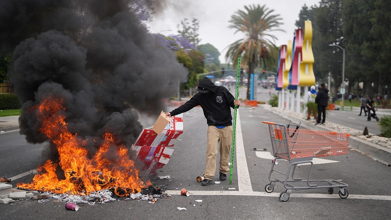 DAN GAINOR: 7 of the liberal media's craziest LA riots moment