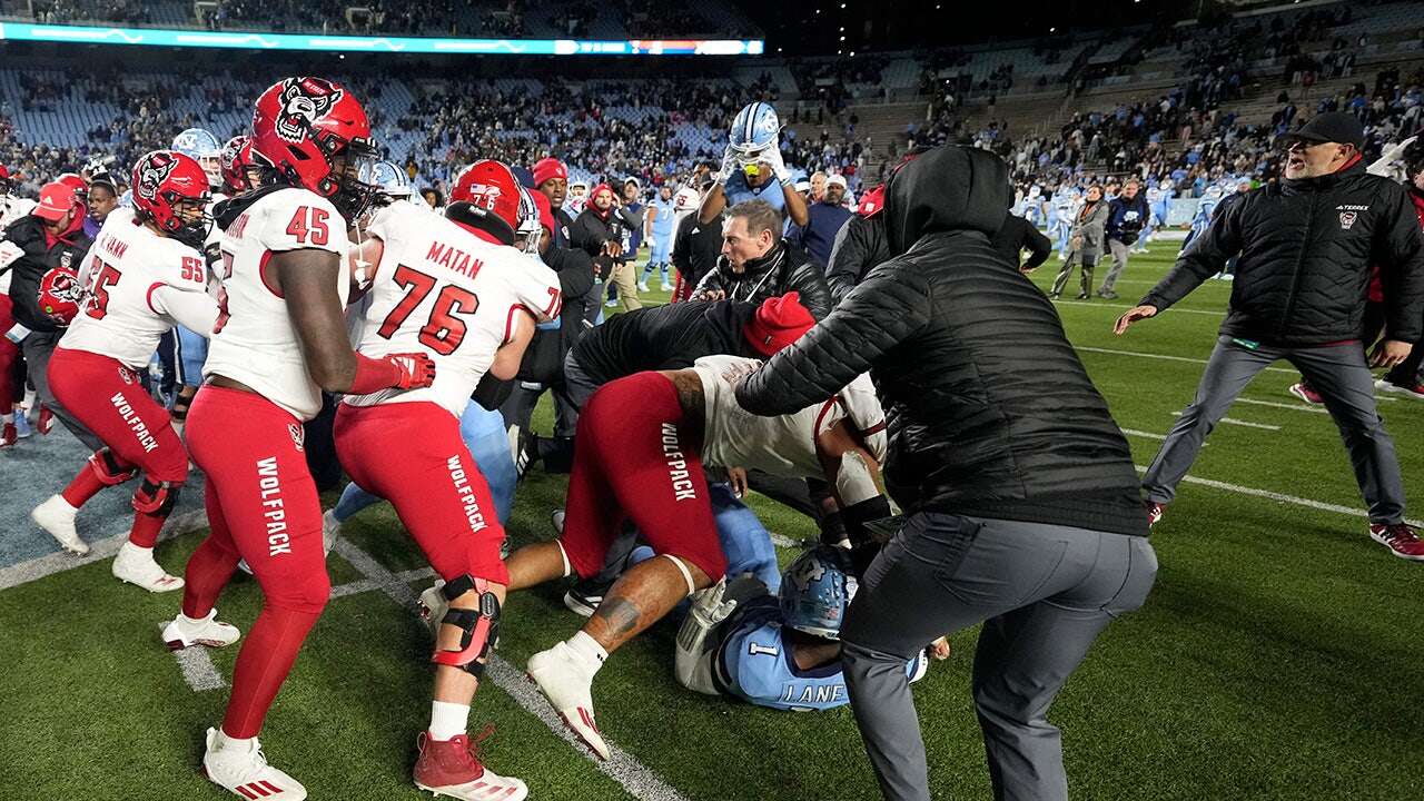 Rivalry Week flag-plants result in more full-team melees following Michigan-Ohio State brawl