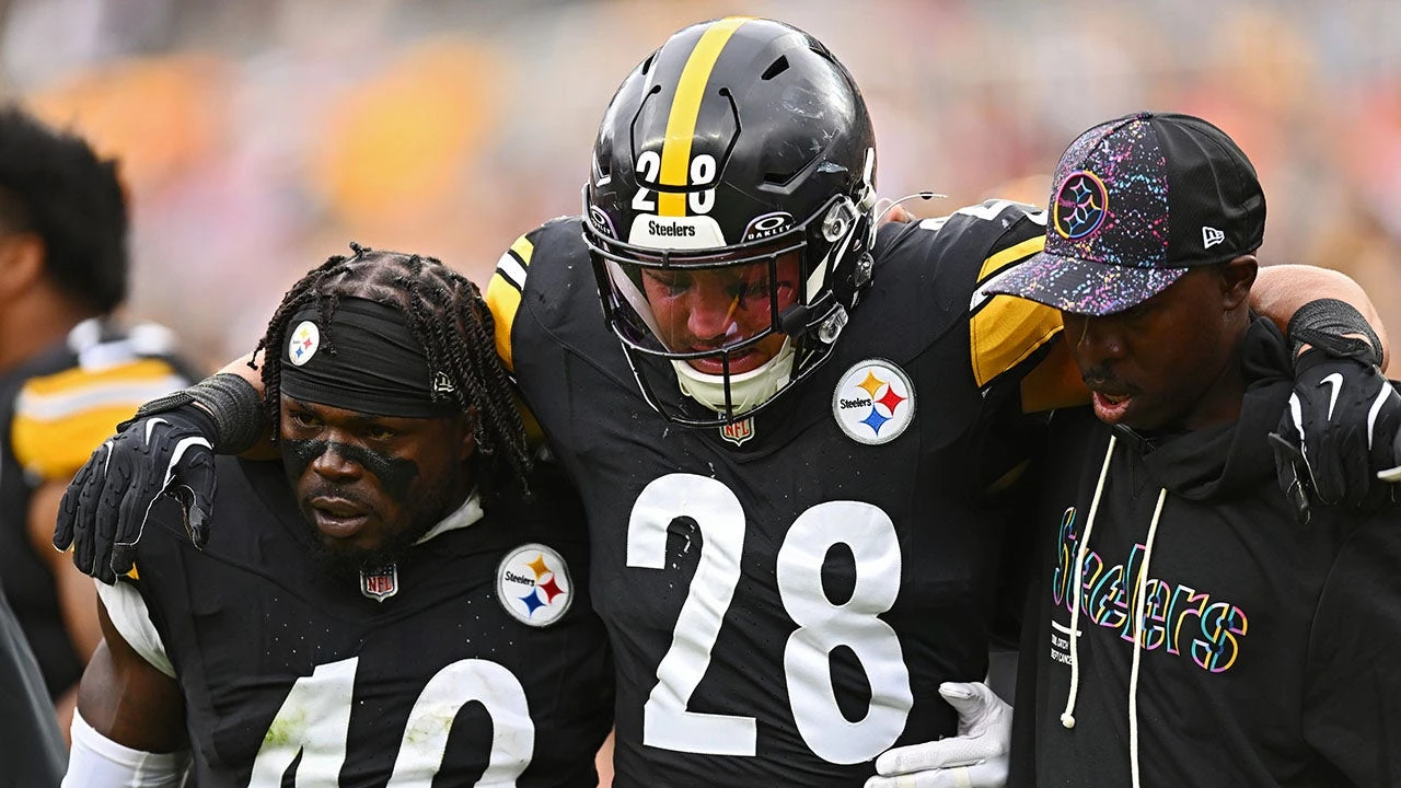 Steelers captain calls home field 's---' as players complain to NFLPA about playing surface