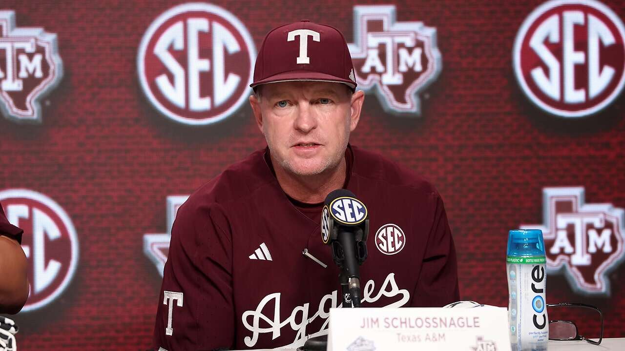 Ex-Texas A&M baseball coach apologizes to reporter for tense interaction after accepting new job