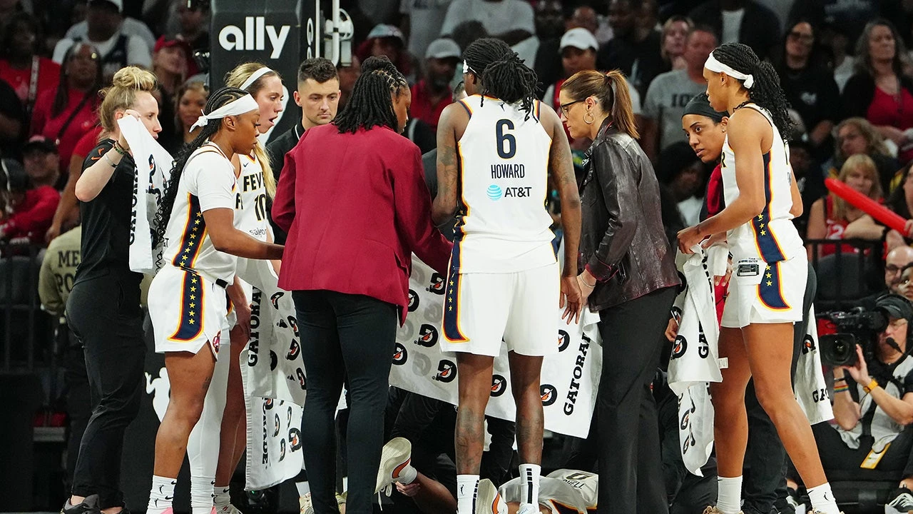 Fever star Kelsey Mitchell opens up about medical scare that caused her 'sense of numbness'