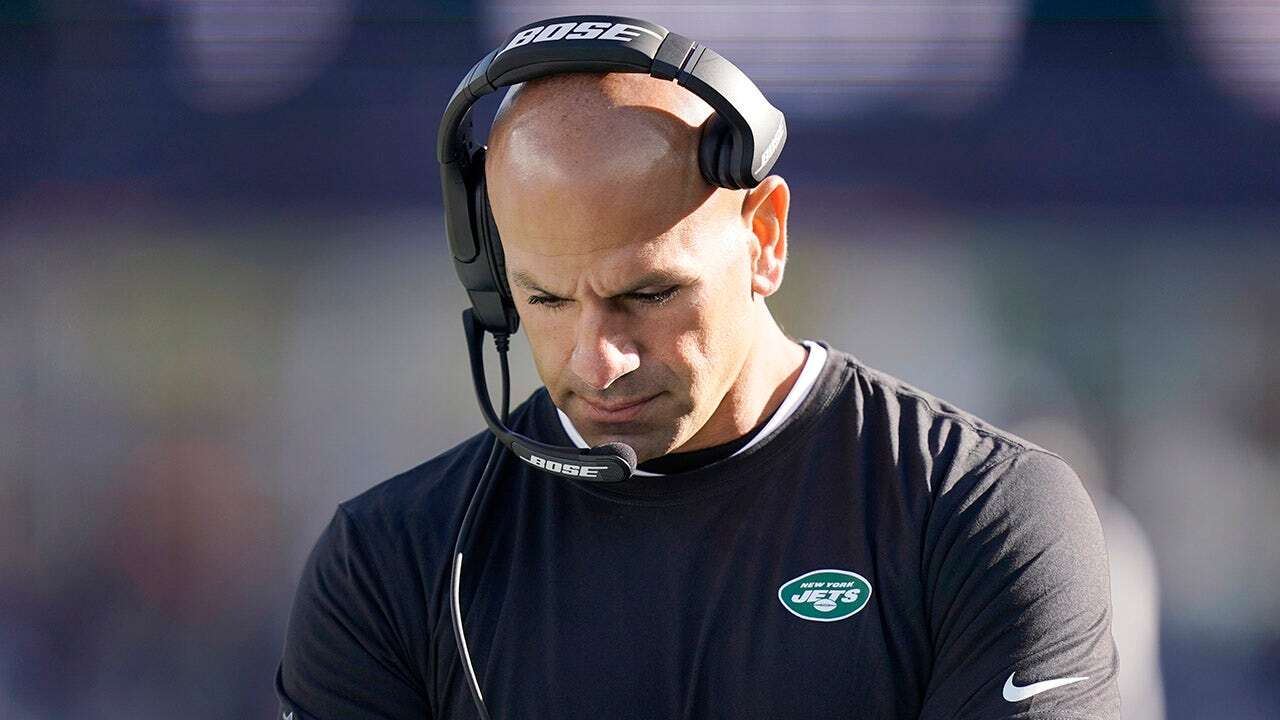 Islamic group calls out Jets for firing Robert Saleh after wearing Lebanon pin amid Israel war