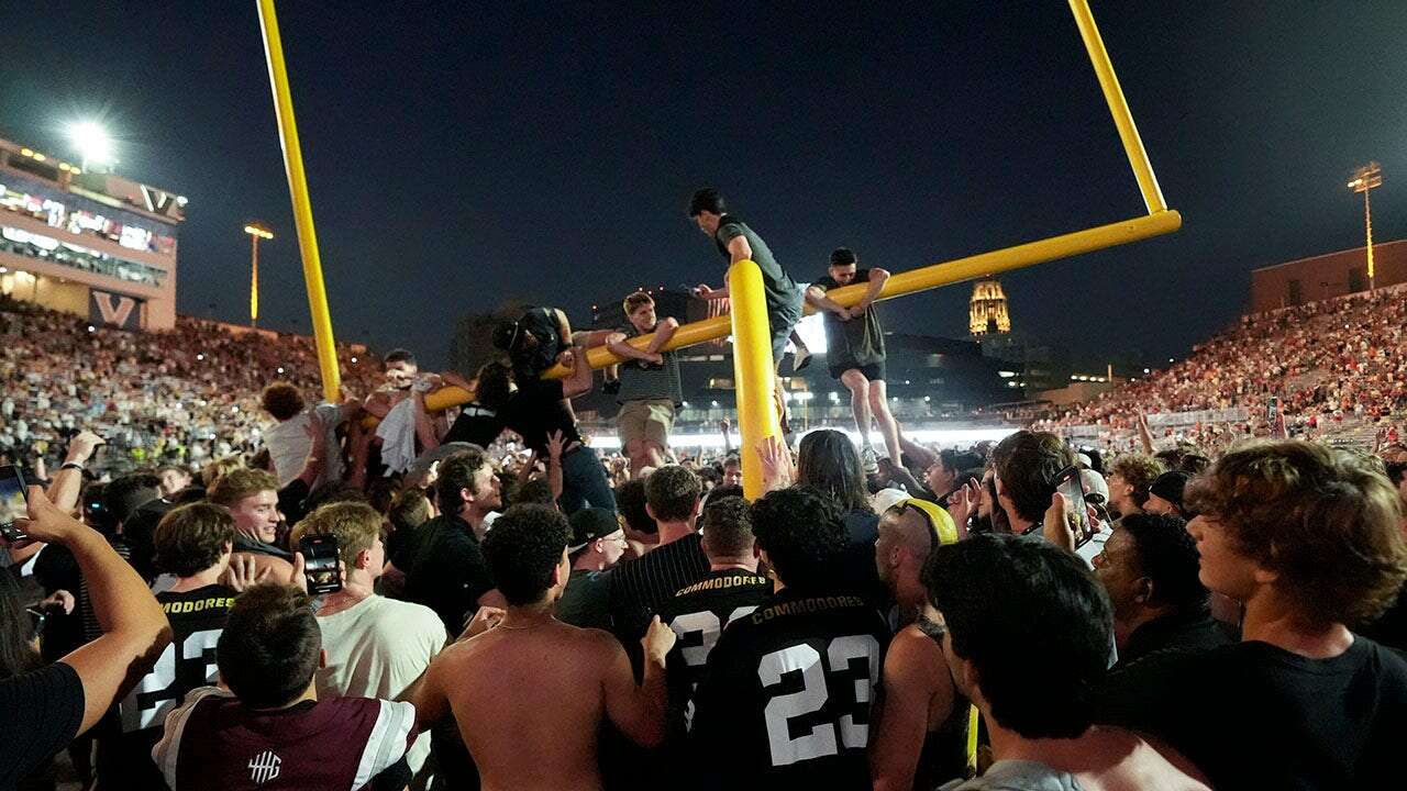 Night vision view from helicopter gives wild perspective of viral Vanderbilt celebration with goalpost