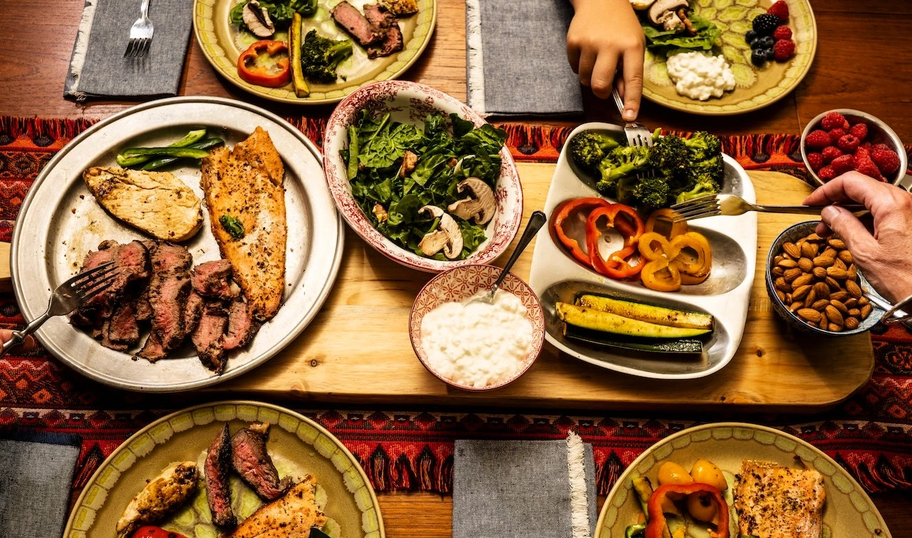 Low-carb keto diet may not raise heart disease risk, new study suggests