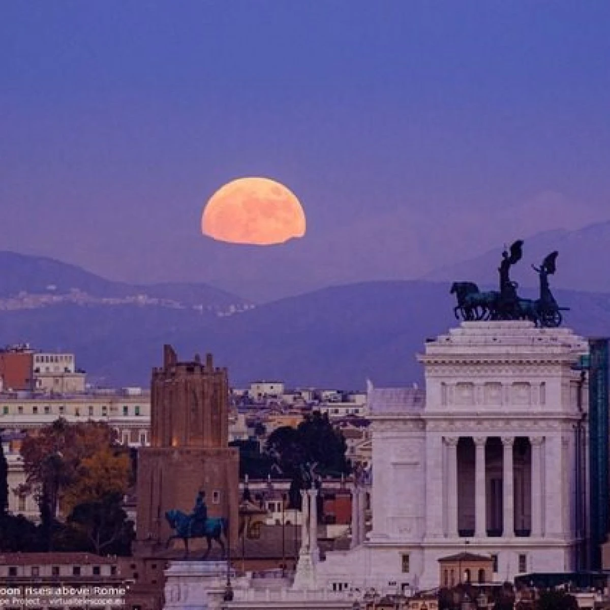 La Superluna di fragola illumina il cielo di stasera