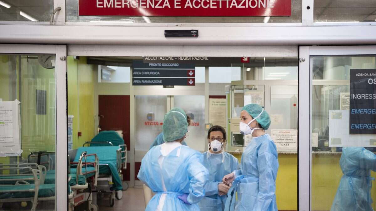 Cento giovani in ospedale dopo un campo estivo a Bormio: l'ipotesi legionella