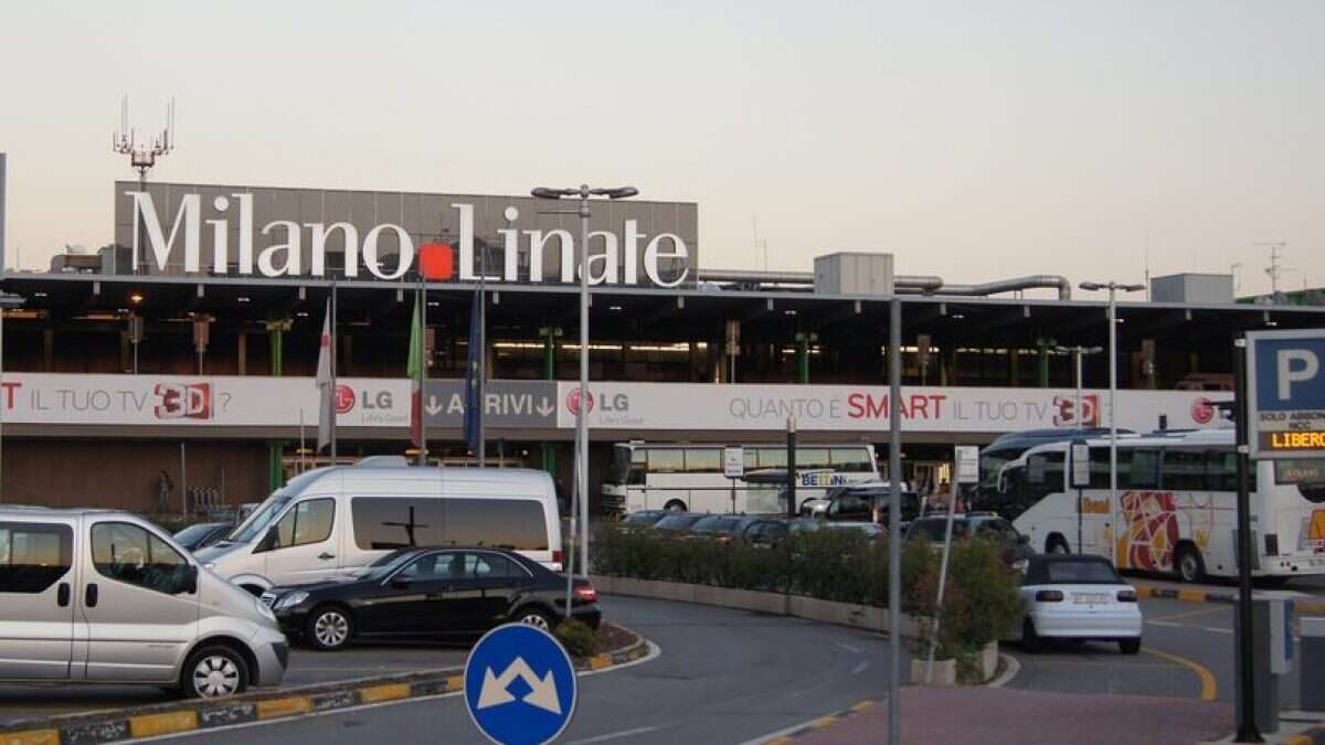 Precipita dalla rampa dei parcheggi dell'Aeroporto di Linate: 32enne lotta tra la vita e la morte