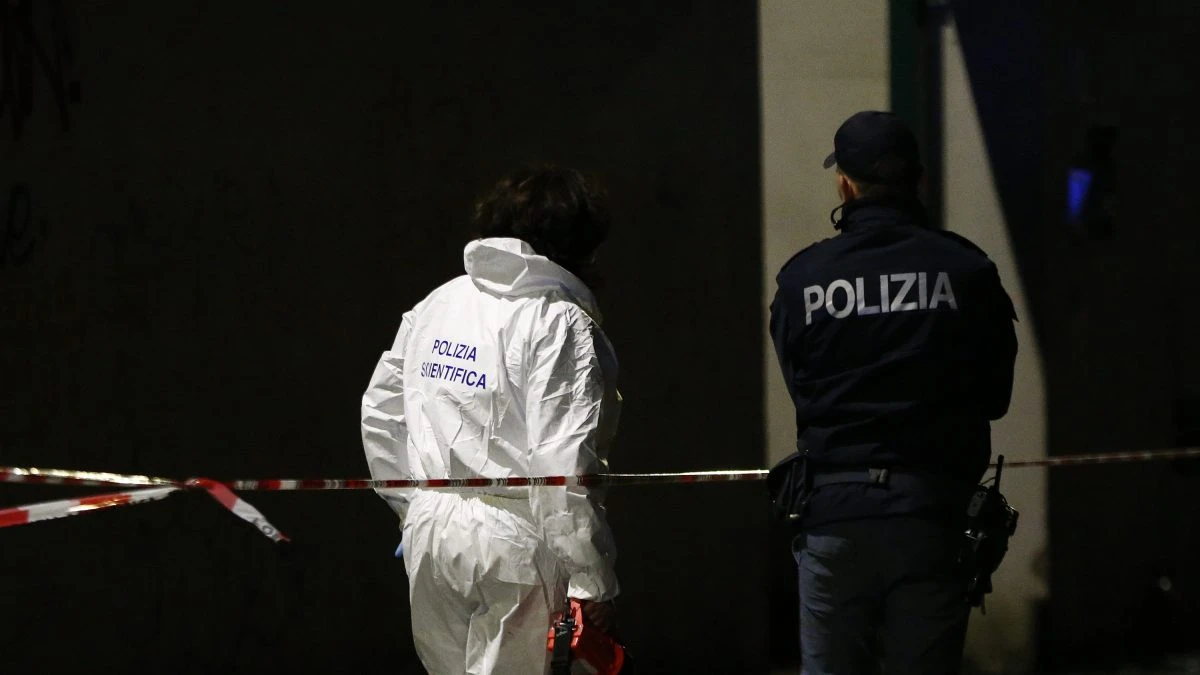 Tragedia al Cpr di via Corelli: giovane poliziotto si toglie la vita con la pistola d'ordinanza