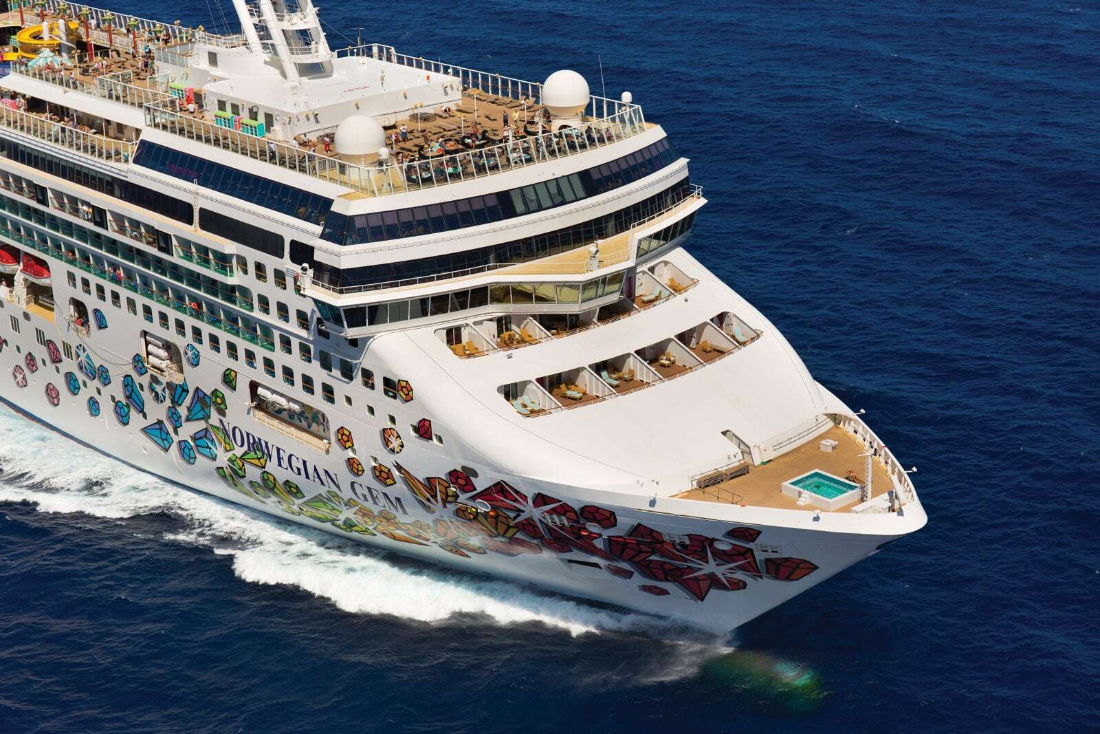 The best cruise booking perks — and which ones are actually free