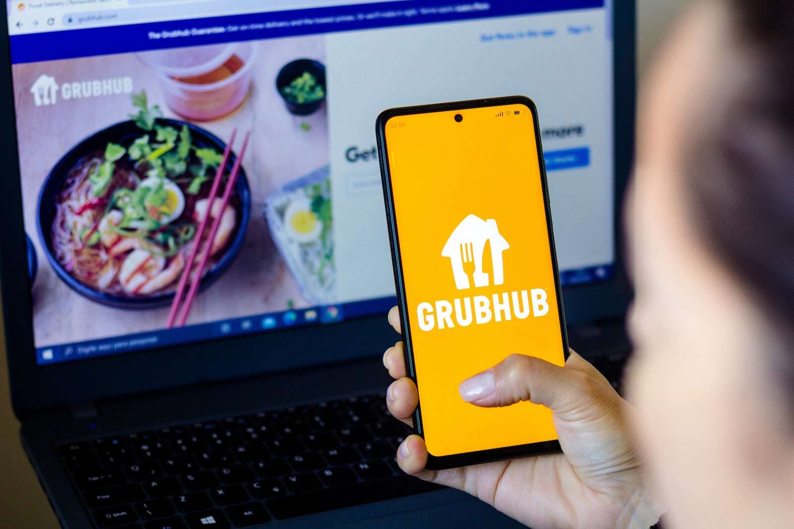 Get a $10 Amazon gift card on Grubhub orders for Prime Day