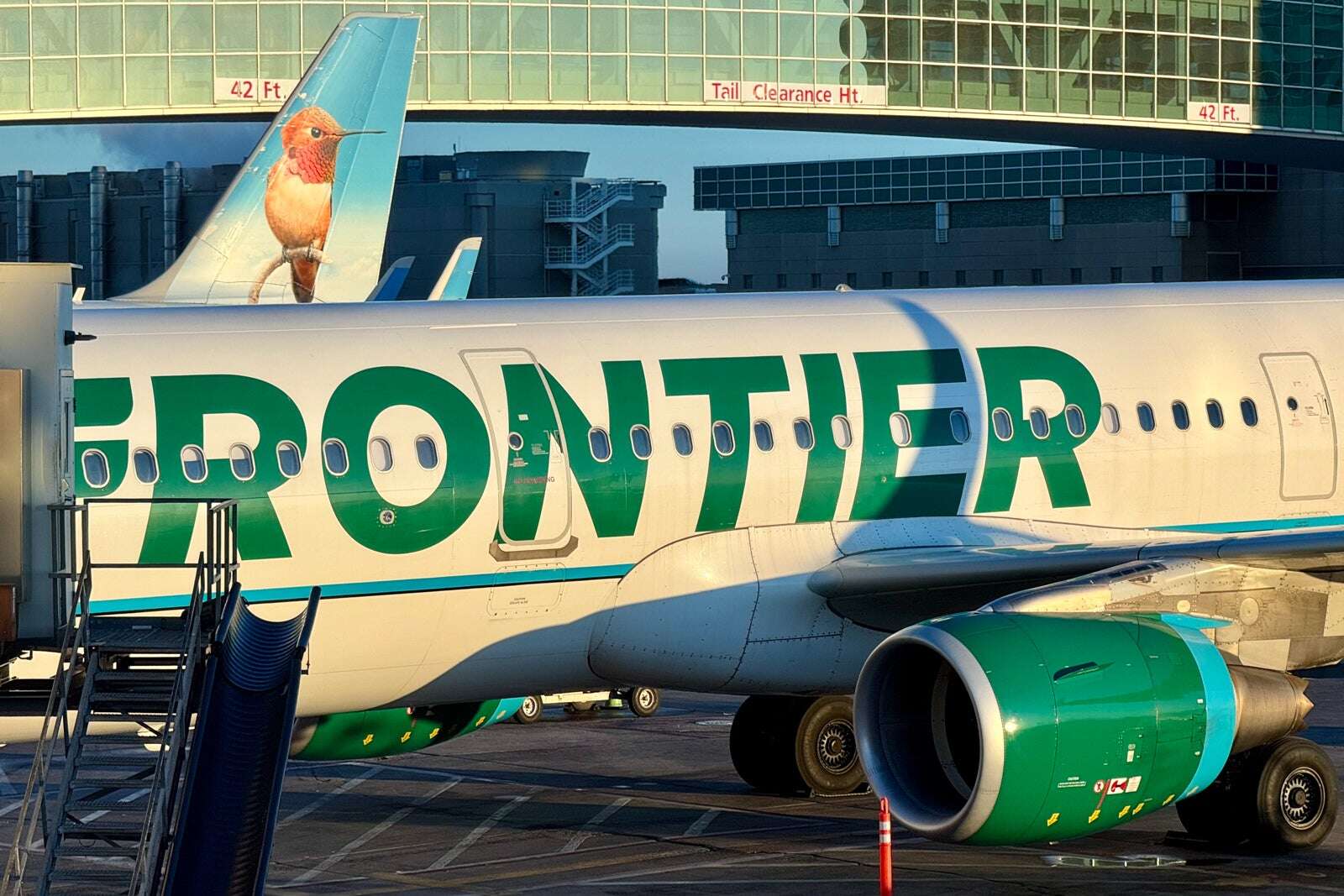 Frontier’s network shakeup continues with 8 more routes from Philadelphia