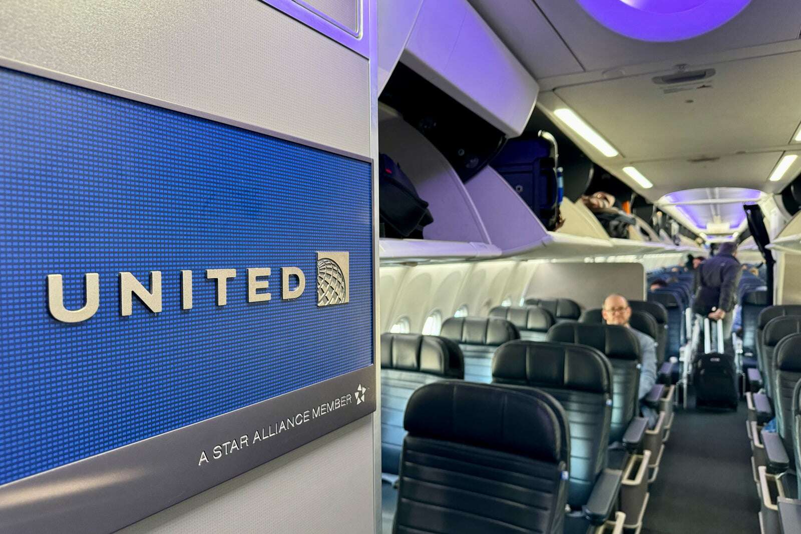 United overhauls economy-class wine menu with 4 new options