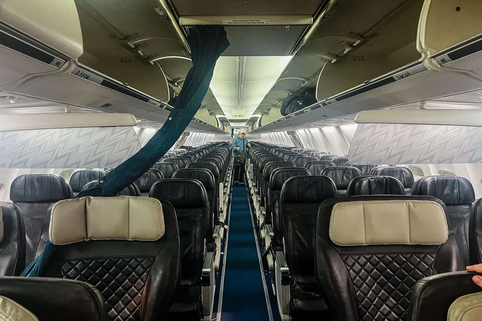 A review of WestJet economy on the Boeing 737 MAX 8 from Fort Lauderdale to Calgary